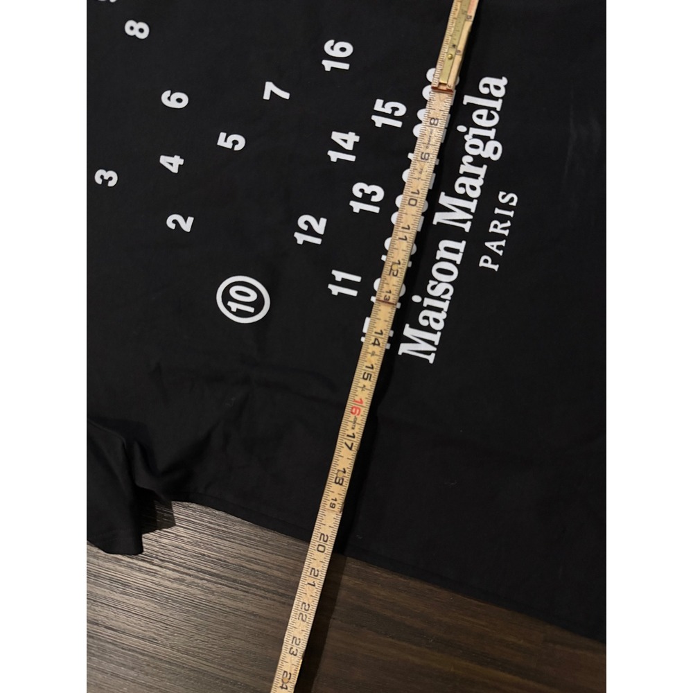 Maison Margiela Paris Numeric Logo Graphic T-Shirt Black S50GC0615 Size 46 - Picture 5 of 6